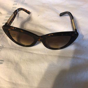 WOMEN'S DESIGNER SUN GLASSES